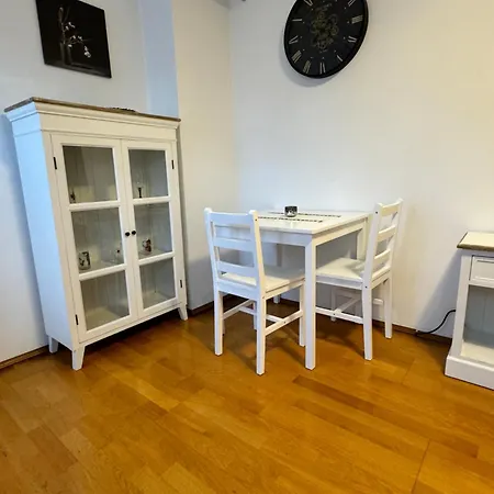 Kb #2 Apartment